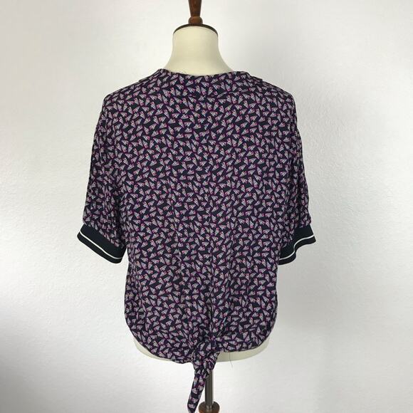 Zara Basic Pullover Shoe Print Tie Back V Neck Shirt - Picture 4 of 8